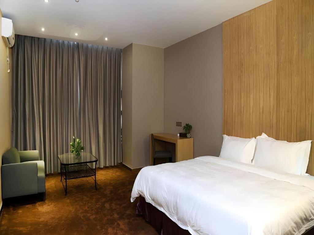 The Art Hotel Shenzhen Bagian luar foto